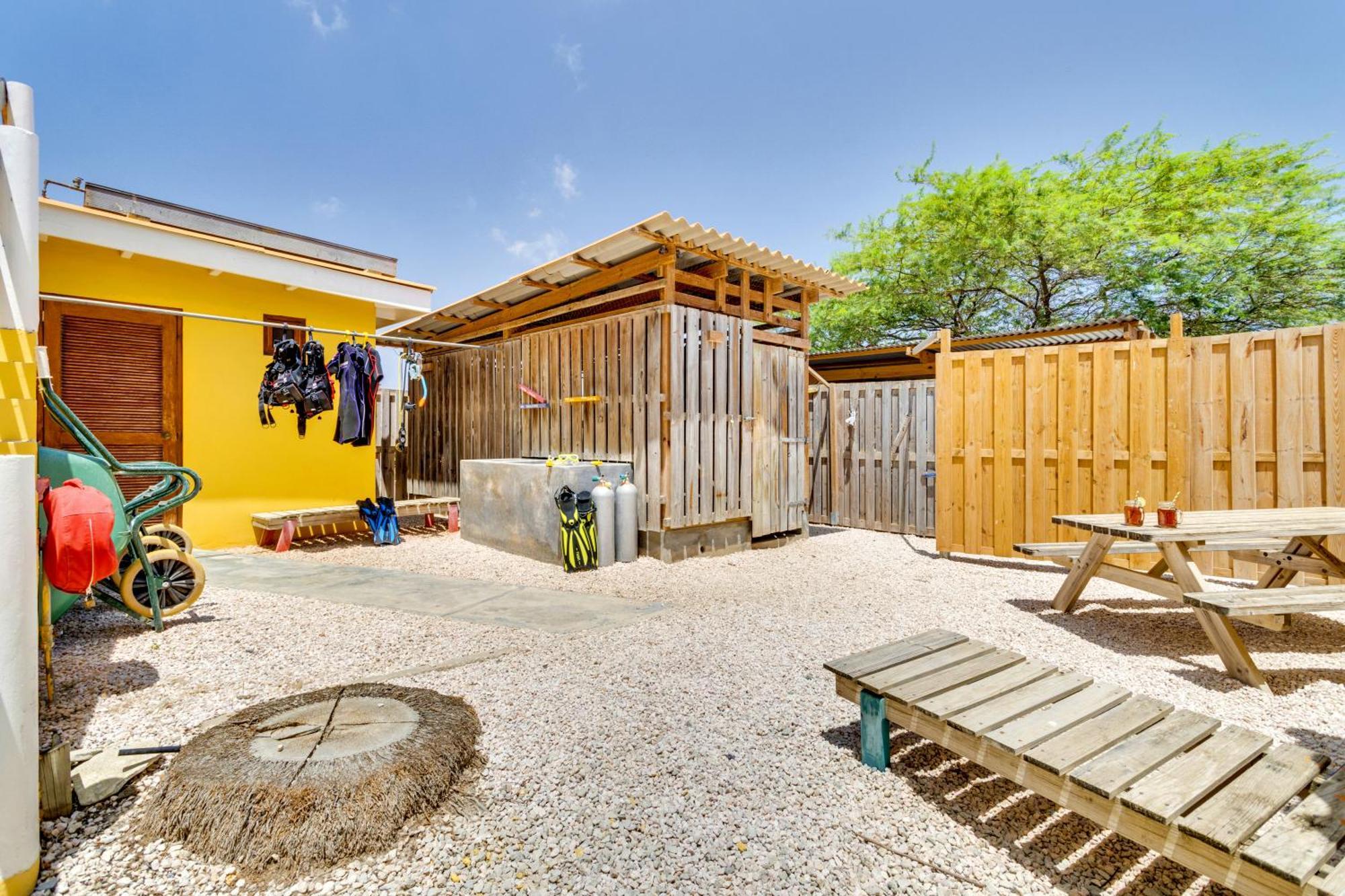 Djambo (Adults Only) Apartment Kralendijk  Exterior photo